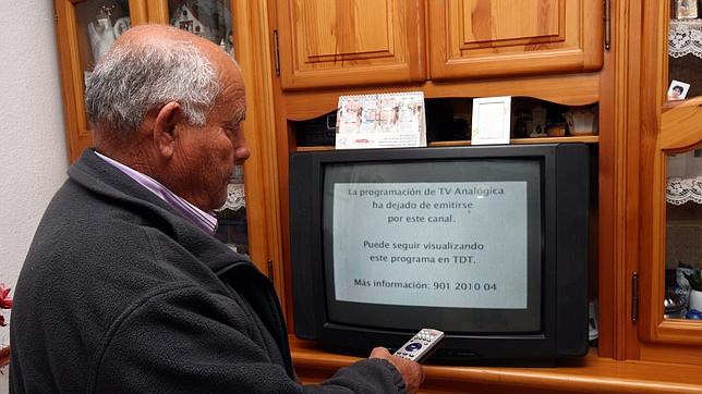 Medio millón de edificios sufrirán interferencias entre el móvil y la tele