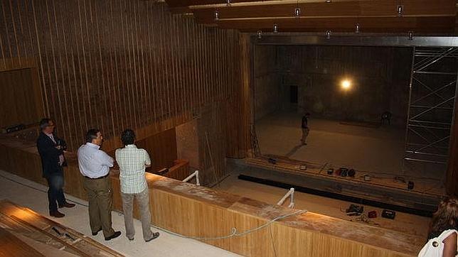 El Teatro Romero San Juan al fin abre sus puertas tras ser proyectado hace 20 años