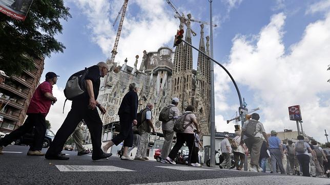 Indignación vecinal en la Sagrada Familia por el impacto del turismo