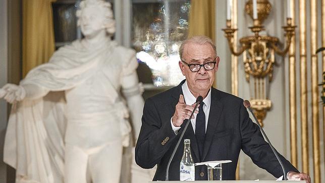 Modiano: «El París de la Ocupación nunca ha dejado de visitarme»