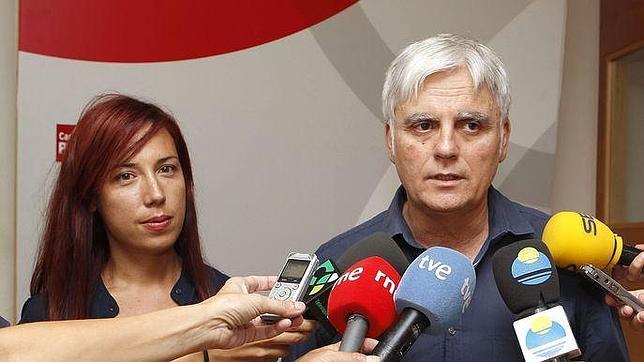 El PSOE se desangra en Canarias, «entregado» a CC