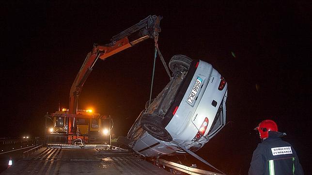 El puente de la Constitución deja dos muertos en las carreteras de la región