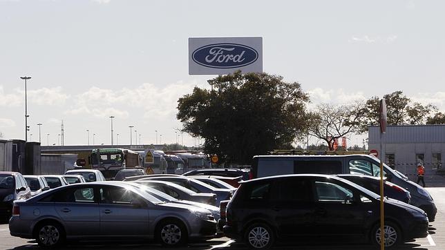 Grimaldi y Noatum exportarán 100.000 vehículos Ford al año