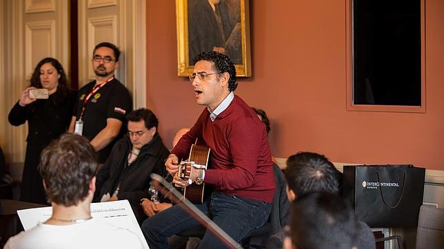 Juan Diego Flórez canta a la paz bajo la cúpula de Barceló en la ONU