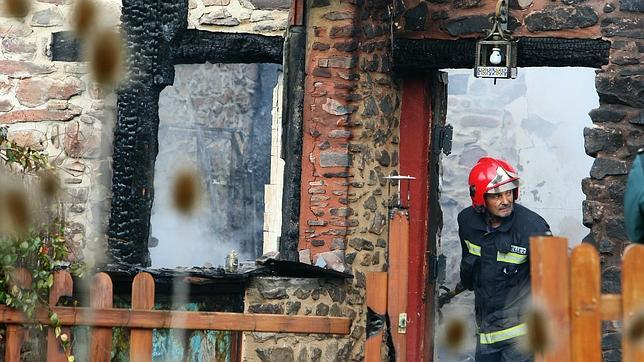 Dos muertos en León y Segovia debido a sendos incendios en sus viviendas