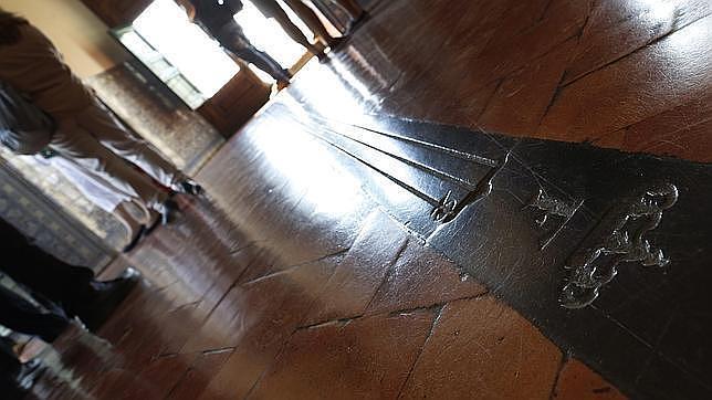 Uno de los signos del zodiaco grabados en el suelo del palacio