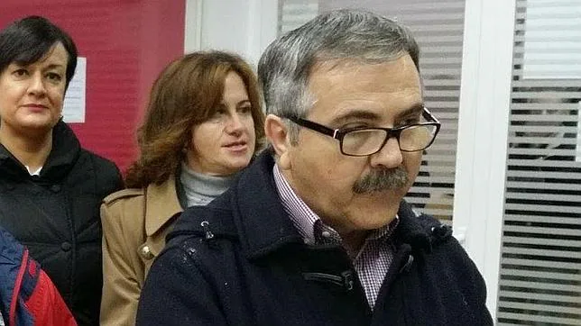 Luís Segura, coordinador provincial de IU, también se ha sumado al apoyo al concejal