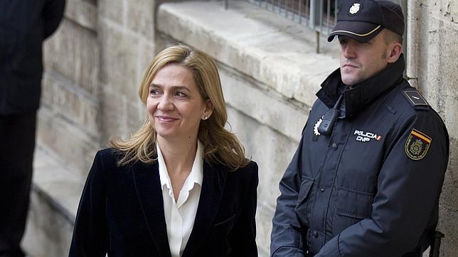 Doña Cristina en los juzgados de Palma de Mallorca, en febrero