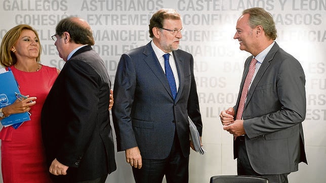 Génova no intervendrá en la crisis del PP valenciano a la espera de la decisión de Rajoy