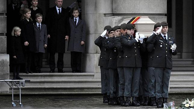 Bruselas acoge el funeral de Estado de la Reina Fabiola de Bélgica