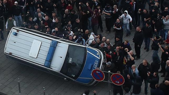 El Gobierno alemán refuerza las medidas contra los hinchas violentos