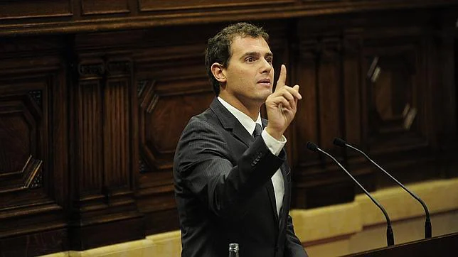 El presidente de Ciudadanos, Albert Rivera, en el Parlamento de Cataluña.