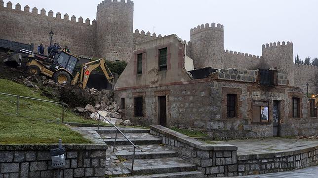 Derriban un histórico edificio de Ávila en el que compró Cary Grant