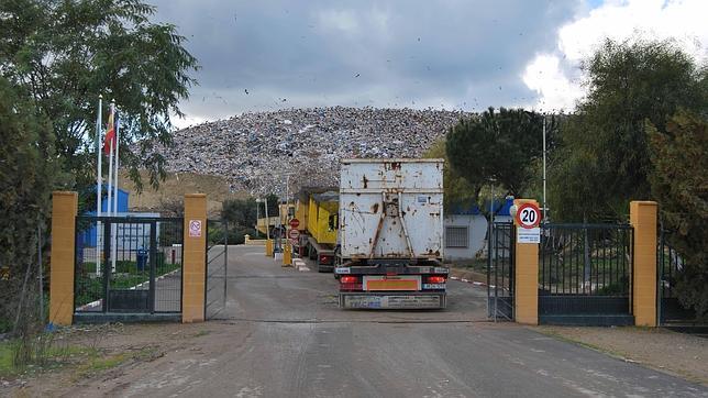 Más de cuatro millones de euros para sellar el vertedero de Utrera