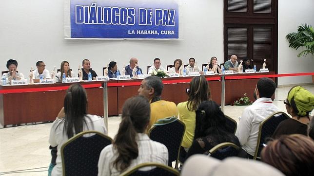 Conferencia de prensa ofrecida por el último grupo de víctimas del conflicto en Colombia el pasado 16 de diciembre en La Habana