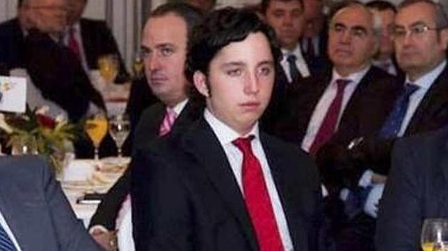 El «pequeño Nicolás» copió los dossier de internet y fabricó indultos falsos