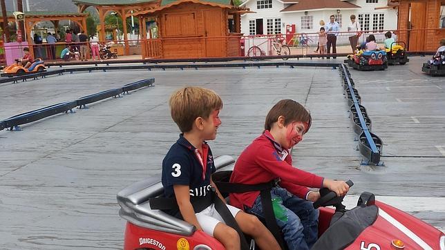 Pista de coches de Cortylandia en el Hipercor de la Ronda Poniente