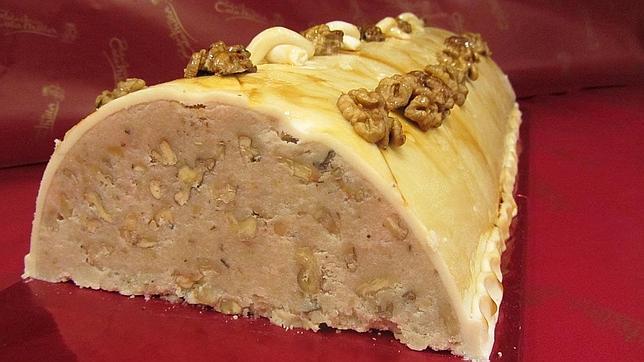 Uno de los turrones de nueces que elaboran en Cala Millor