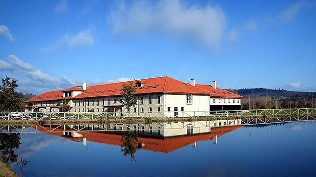 El balneario se encuentra en un entorno rural