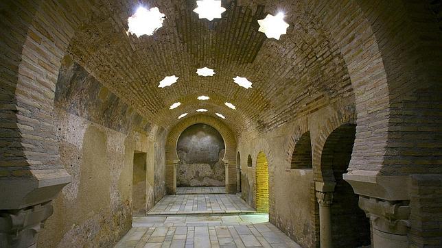 Sala principal de los baños que datan del siglo XI