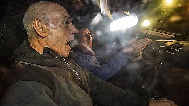 El exdirigente etarra Santiago Arróspide Sarasola, `Santi Potros´, al salir de prisión recientementes