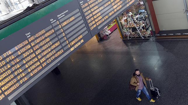 La huelga de Renfe obliga a suspender 16 trenes