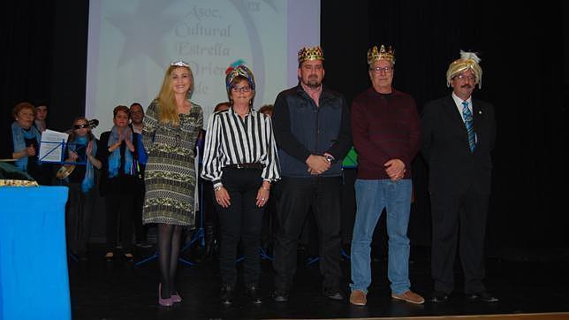 Montequinto corona a Sus Majestades los Reyes Magos