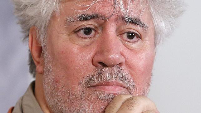 Almodóvar revela el título de su próxima película: «Silencio»