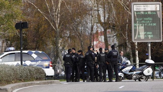 El detenido en Coia asegura que tiene vídeos que avalan su versión