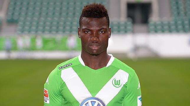 Muere en accidente de tráfico Junior Malanda, jugador del Wolfsburgo alemán