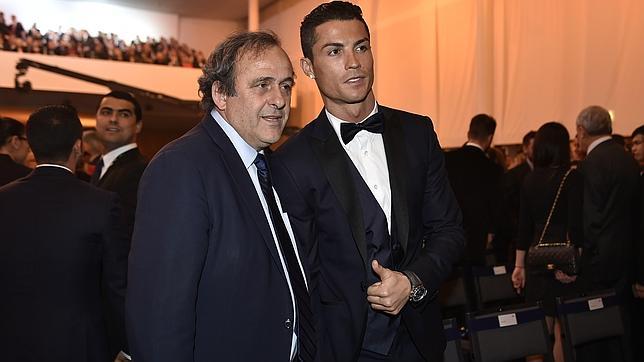Cristiano Ronaldo y Platini, en la gala del Balón de Oro