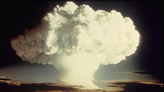 Prueba nuclear realizada por EE.UU. en 1954