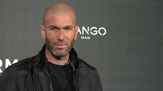 Zidane es imagen de la línea masculina de Mango