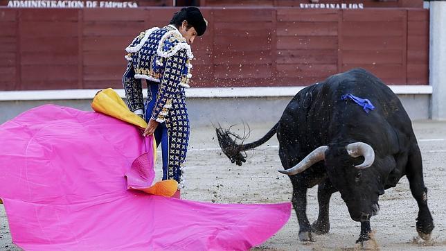 El Zotoluco y Joselito Adame salieron a hombros en León