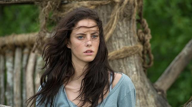 Kaya Scodelario: «Después de estar sucia dos meses, solo quería ponerme un vestido»