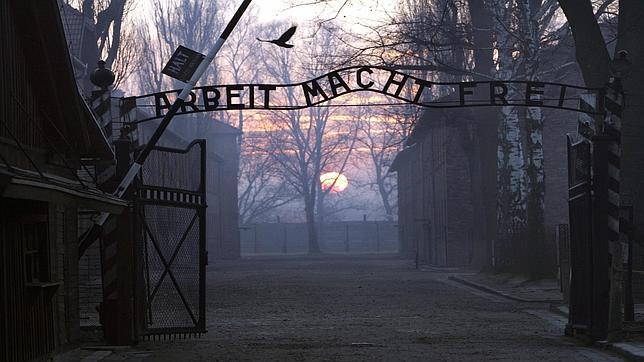 «Ningún cómplice del Holocausto tiene derecho a una vejez tranquila»