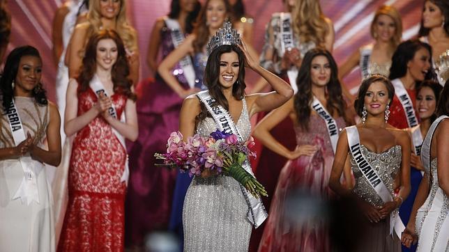 Paulina Vega, de Colombia, se corona Miss Universo