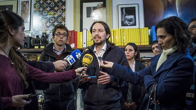 Pablo Iglesias avala las candidaturas de doce «barones» para controlar todo el partido