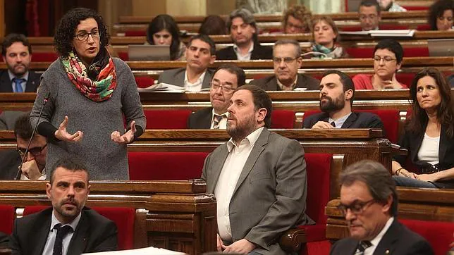 Artur Mas y Oriol Junqueras, en una sesión plenaria del Parlamento catalán