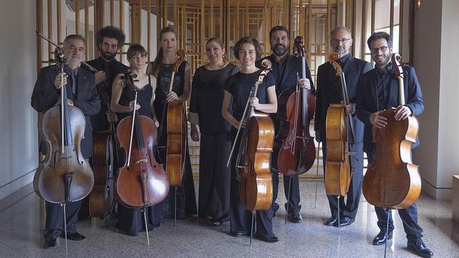 Una sección de violonchelos cambia el Auditorio por el Hospital Niño Jesús