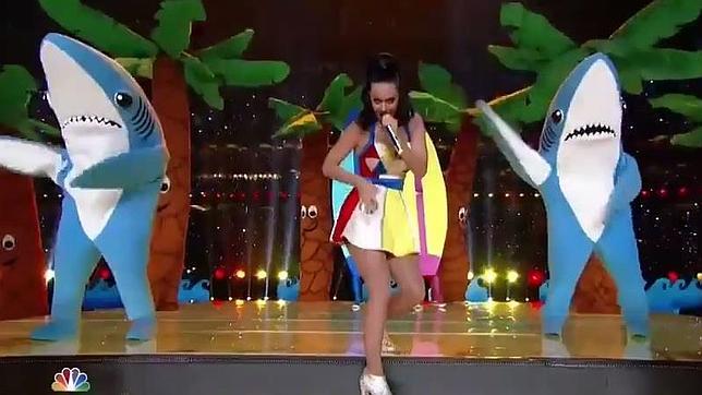 El momento más ridículo de Katy Perry en la Super Bowl