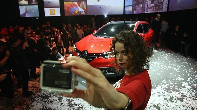 De los Mozos augura un «gran éxito» al Renault Kadjar