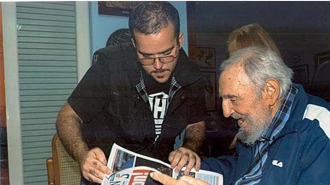 Cuba publica las primeras fotografías de Fidel Castro en seis meses
