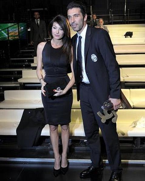 Gianluigi Buffon y su chica, la periodista Ilaria D'Amico