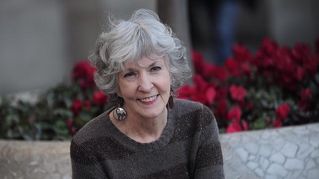 Sue Grafton: «Al final yo no existiré, desapareceré absorbida por Kinsey Millhone»