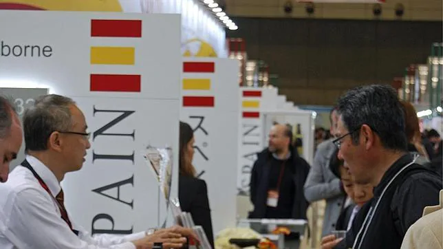 Las exportaciones españolas siguieron ganando competitividad durante 2014