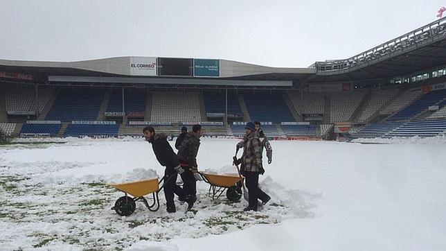 Suspendido el Alavés-Osasuna por la nieve