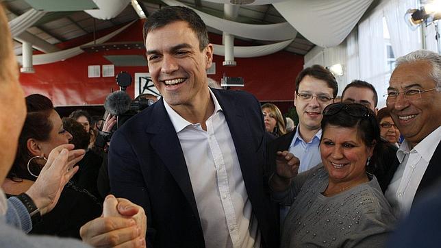 Pedro Sánchez: «Es mucho más dura la vida con Rajoy que con los gobiernos socialistas»