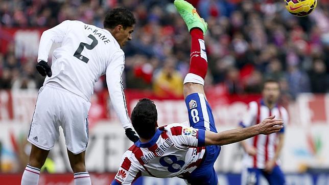 Varane estuvo muy por debajo de su nivel en el Calderón