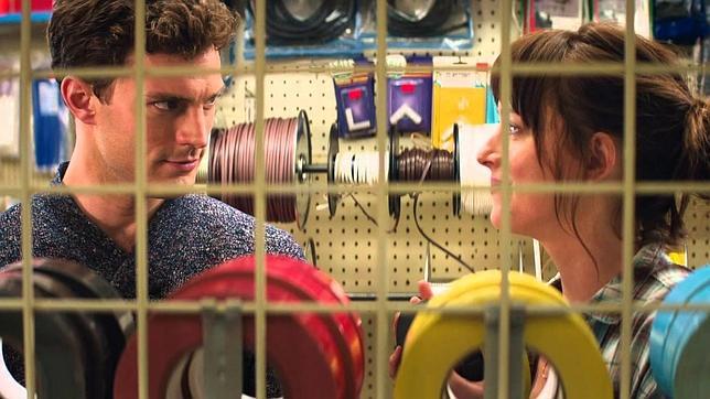 Alerta en las tiendas de bricolaje por el estreno de «50 sombras de Grey»